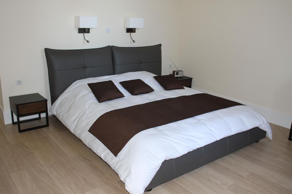 Chateau De La Folie Trie-Chateau Room photo